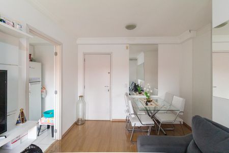 Sala de apartamento para alugar com 2 quartos, 57m² em Santo Antônio, Osasco