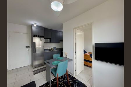 Sala  de apartamento para alugar com 2 quartos, 37m² em Santo Amaro, São Paulo