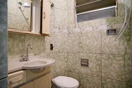 Banheiro de apartamento para alugar com 1 quarto, 32m² em Centro, Niterói