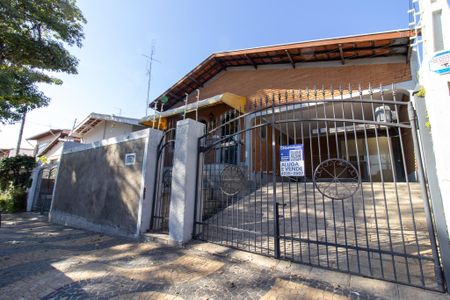 Casa para alugar com 185m², 3 quartos e 2 vagasFachada