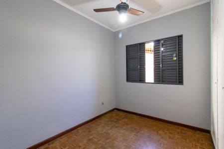 Casa para alugar com 185m², 3 quartos e 2 vagasQuarto 3