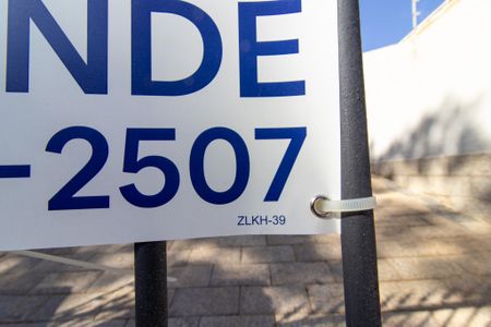 Casa para alugar com 185m², 3 quartos e 2 vagasplaca