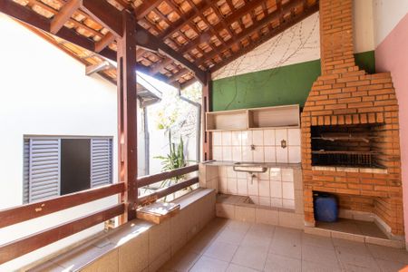 Casa para alugar com 185m², 3 quartos e 2 vagasÁrea externa