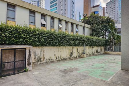 Apartamento à venda com 162m², 3 quartos e 1 vaga