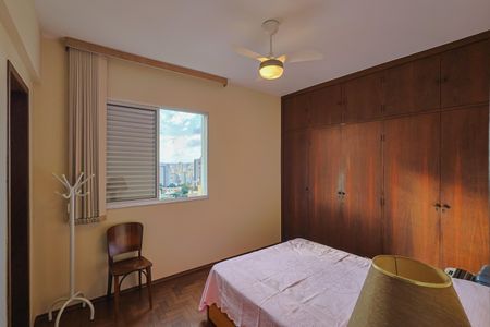 Apartamento à venda com 162m², 3 quartos e 1 vaga