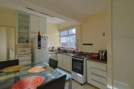 Apartamento à venda com 162m², 3 quartos e 1 vaga