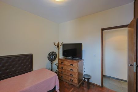 Apartamento à venda com 162m², 3 quartos e 1 vaga