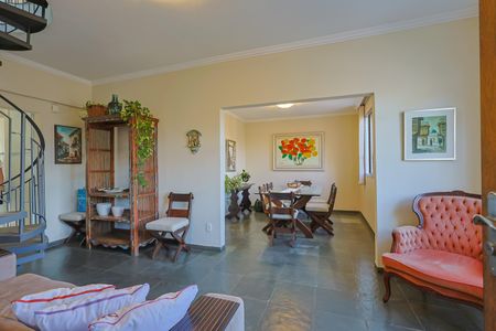 Apartamento à venda com 162m², 3 quartos e 1 vaga