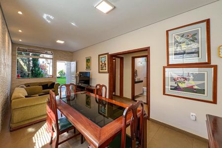 Casa à venda com 4 quartos, 430m² em Várzea, Lagoa Santa