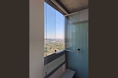 Apartamento para alugar com 38m², 1 quarto e 2 vagasVaranda