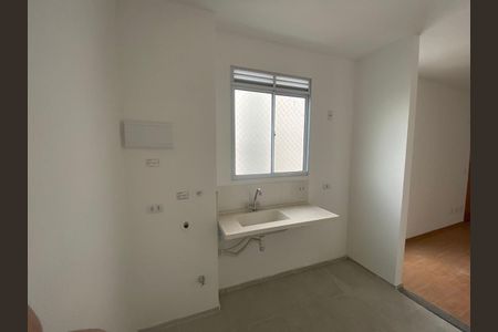 Cozinha de apartamento para alugar com 2 quartos, 42m² em Caixa d’Água, Taubaté