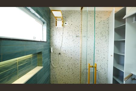 Apartamento à venda com 70m², 1 quarto e 2 vagasBanheiro da Suíte