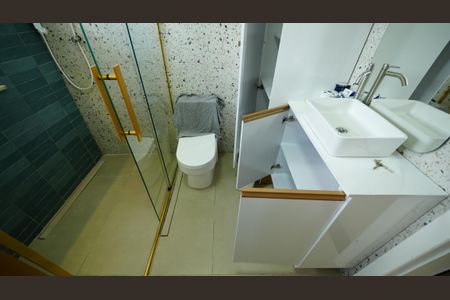 Apartamento à venda com 70m², 1 quarto e 2 vagasBanheiro da Suíte