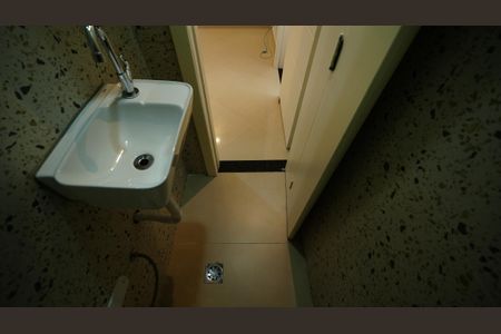 Apartamento à venda com 70m², 1 quarto e 2 vagasLavabo