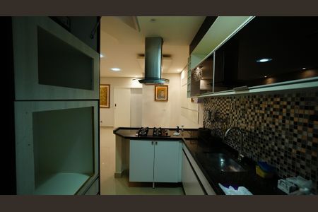 Apartamento à venda com 70m², 1 quarto e 2 vagasCozinha