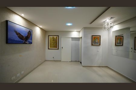 Apartamento à venda com 70m², 1 quarto e 2 vagasSala