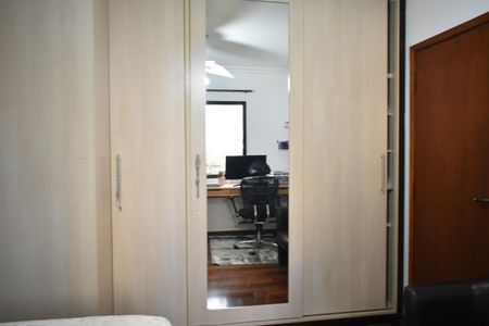 Apartamento para alugar com 142m², 3 quartos e 2 vagasQuarto 2