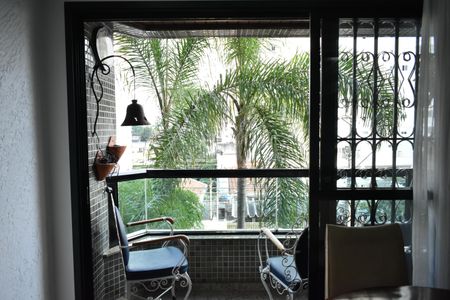 Apartamento para alugar com 142m², 3 quartos e 2 vagasSacada