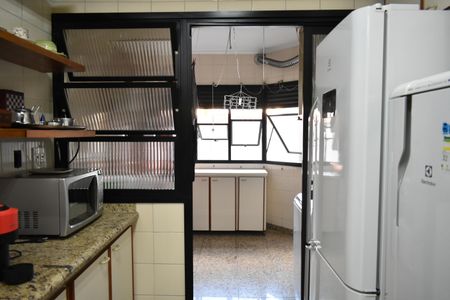 Apartamento para alugar com 142m², 3 quartos e 2 vagasCozinha