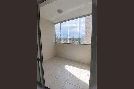 Apartamento para alugar com 70m², 3 quartos e 2 vagasVaranda