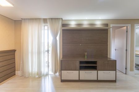 Sala  de apartamento à venda com 2 quartos, 50m² em Piraporinha, Diadema