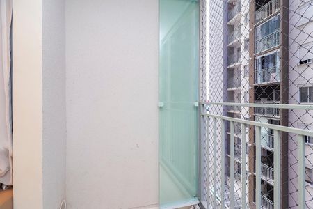 Apartamento à venda com 37m², 2 quartos e sem vagaVaranda / Área de Serviço