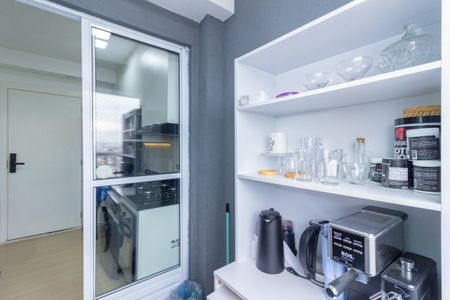 Apartamento à venda com 29m², 1 quarto e sem vaga Apartamento à venda com 29m², 1 quarto e sem vagaVaranda