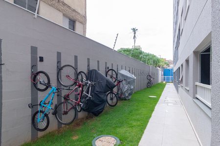 Apartamento à venda com 29m², 1 quarto e sem vaga Apartamento à venda com 29m², 1 quarto e sem vagaBicicletário