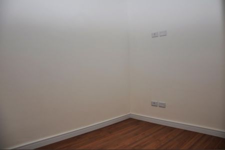 Casa à venda com 112m², 3 quartos e 3 vagasDetalhe - Quarto 02