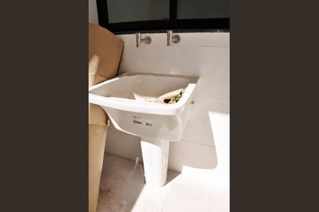 Casa à venda com 112m², 3 quartos e 3 vagasDetalhe - Área de Serviço