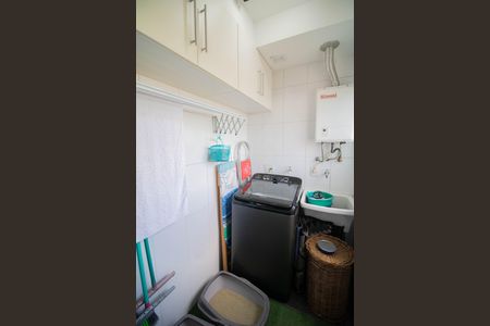 Apartamento à venda com 64m², 2 quartos e 1 vagaÁREA DE SERVIÇO