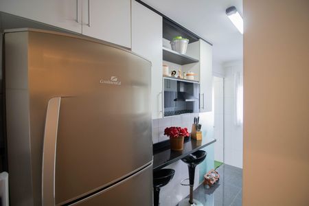 Apartamento à venda com 64m², 2 quartos e 1 vagaCOZINHA