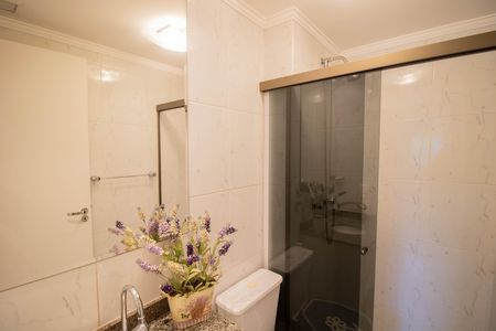 Apartamento à venda com 64m², 2 quartos e 1 vagaBANHEIRO 