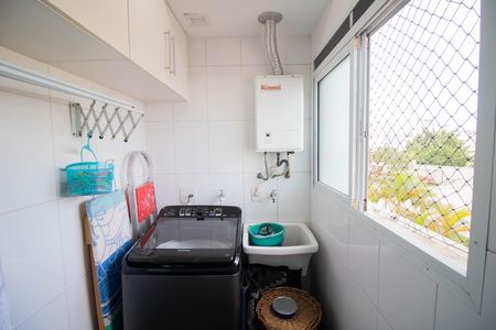 Apartamento à venda com 64m², 2 quartos e 1 vagaÁREA DE SERVIÇO