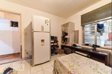 Casa à venda com 300m², 3 quartos e 2 vagas