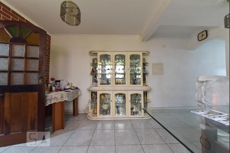 Casa à venda com 300m², 3 quartos e 2 vagas
