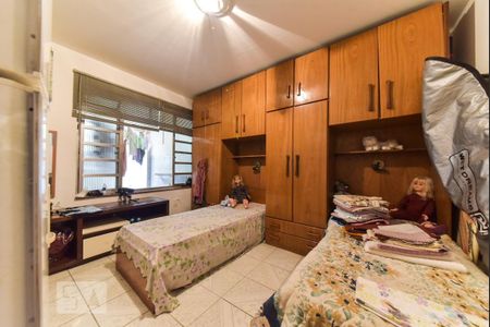 Casa à venda com 300m², 3 quartos e 2 vagas