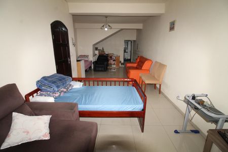 Sala de casa para alugar com 4 quartos, 271m² em Jardim das Ceerejeiras, São José dos Campos