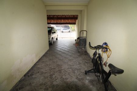Casa para alugar com 271m², 4 quartos e 2 vagasGaragem