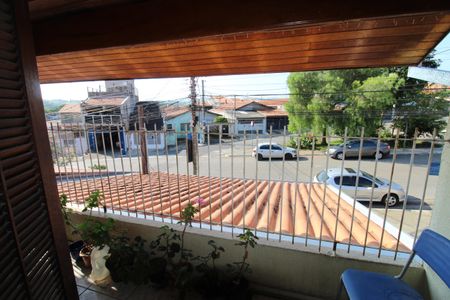 Casa para alugar com 271m², 4 quartos e 2 vagasQuarto 2