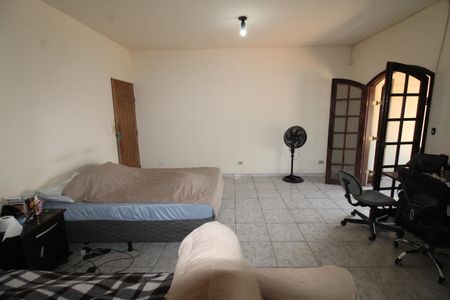 Casa para alugar com 271m², 4 quartos e 2 vagasQuarto 2