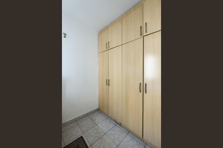 Apartamento para alugar com 56m², 2 quartos e 1 vaga Apartamento para alugar com 56m², 2 quartos e 1 vagaQuarto 1