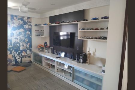 Sala de apartamento para alugar com 2 quartos, 122m² em Pituba, Salvador