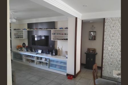 Apartamento para alugar com 122m², 2 quartos e 2 vagasSala