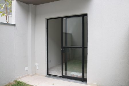 Apartamento para alugar com 27m², 1 quarto e sem vagaQuintal