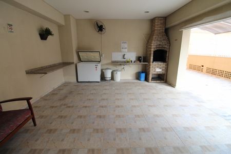 Apartamento para alugar com 60m², 2 quartos e 1 vagaÁrea comum - Churrasqueira