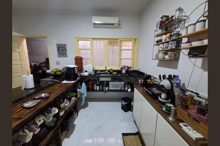 Casa para alugar com 144m², 3 quartos e 2 vagasCozinha