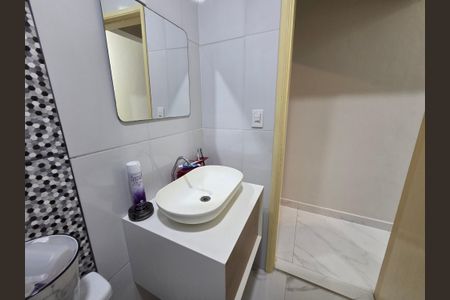 Casa para alugar com 144m², 3 quartos e 2 vagasBanheiro