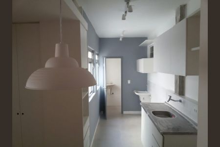 Apartamento para alugar com 63m², 2 quartos e sem vagaCozinha