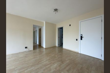 Sala de apartamento para alugar com 3 quartos, 134m² em Jardim Paulista, São Paulo